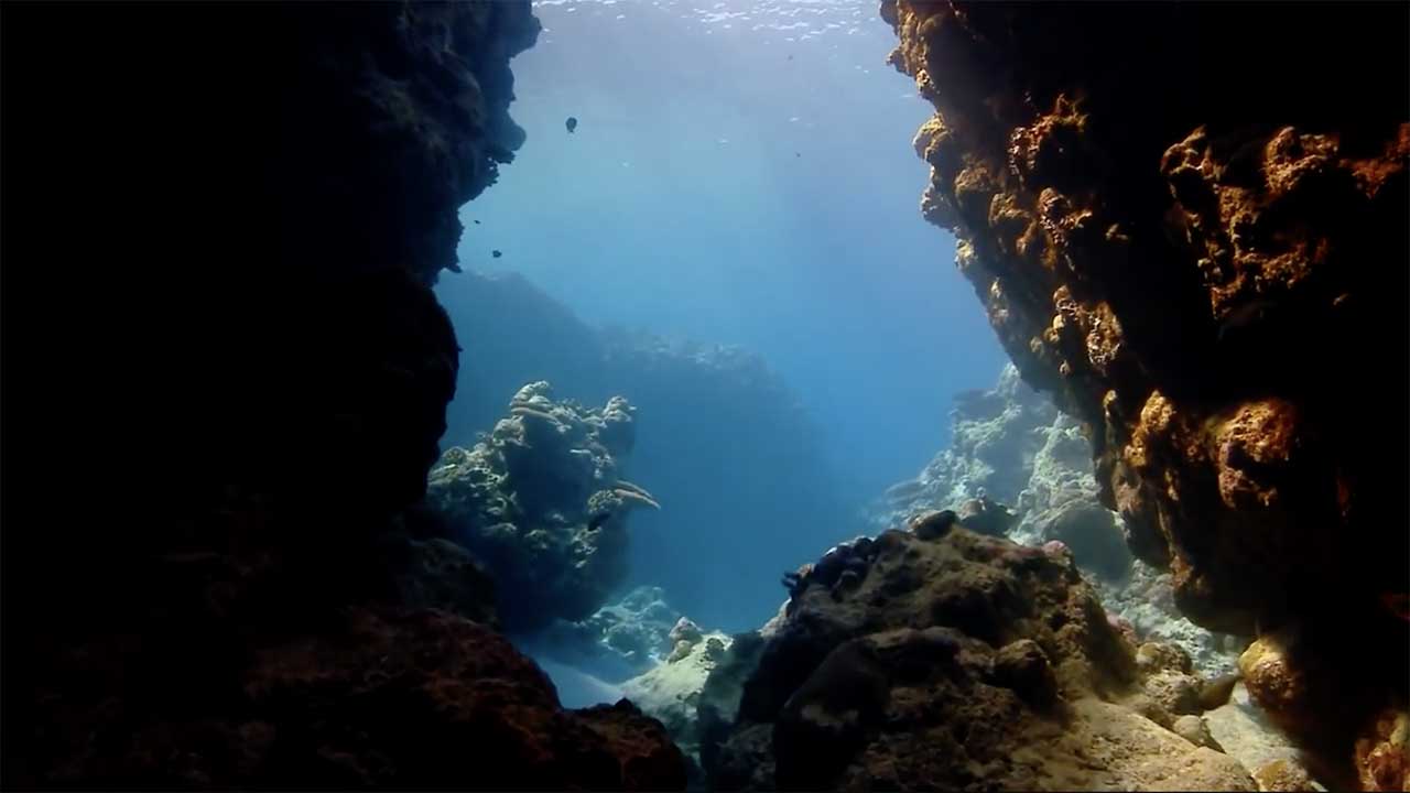 Cavern Diving with Yap Divers And Manta Ray Bay Resort